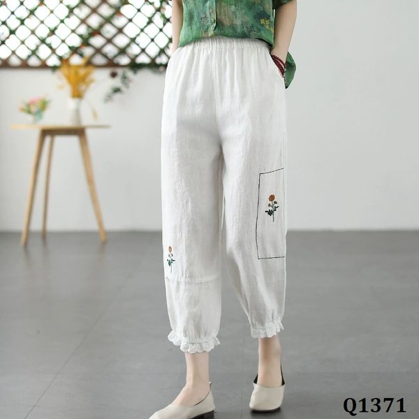  Q1371-Quần Linen Cà Rốt Thêu Hoa Ren Gấu 