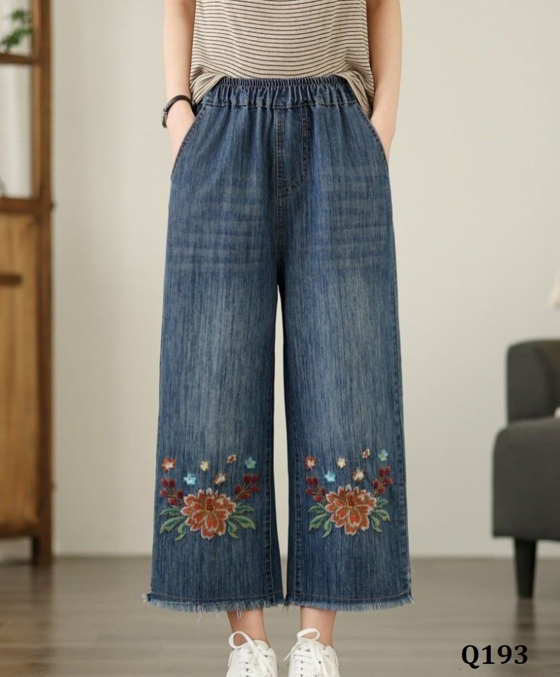  Q193-Quần Jeans Ống Rộng Thêu Mẫu Đơn 