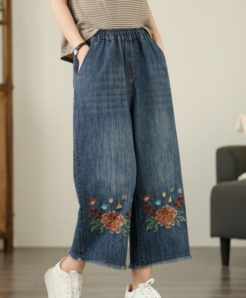  Q193-Quần Jeans Ống Rộng Thêu Mẫu Đơn 