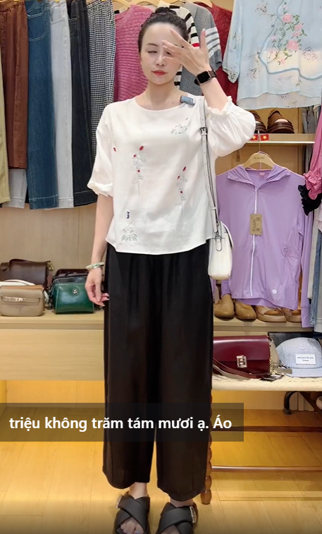  A332- Áo lụa Tencel Thêu Hoa 