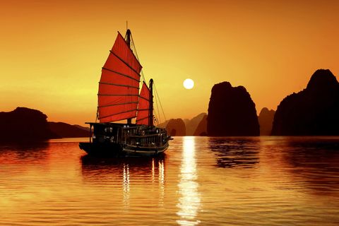 Hà Nội - Hạ Long (ngủ tàu)