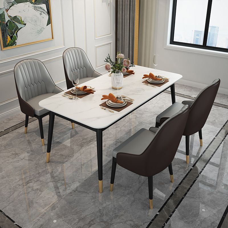 Tận hưởng bữa ăn trọn vẹn với bàn ăn đá nhập khẩu BA26 (04 ghế) cao cấp. Với mặt đá sang trọng, bàn đem đến sự hoàn hảo cho không gian bếp của bạn. Cùng cảm nhận vẻ đẹp tinh tế của chiếc bàn này và hòa mình vào không gian ấm áp của gia đình bạn.