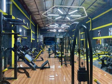 GYM SORPHORN PHOMPENH CAMPUCHIA