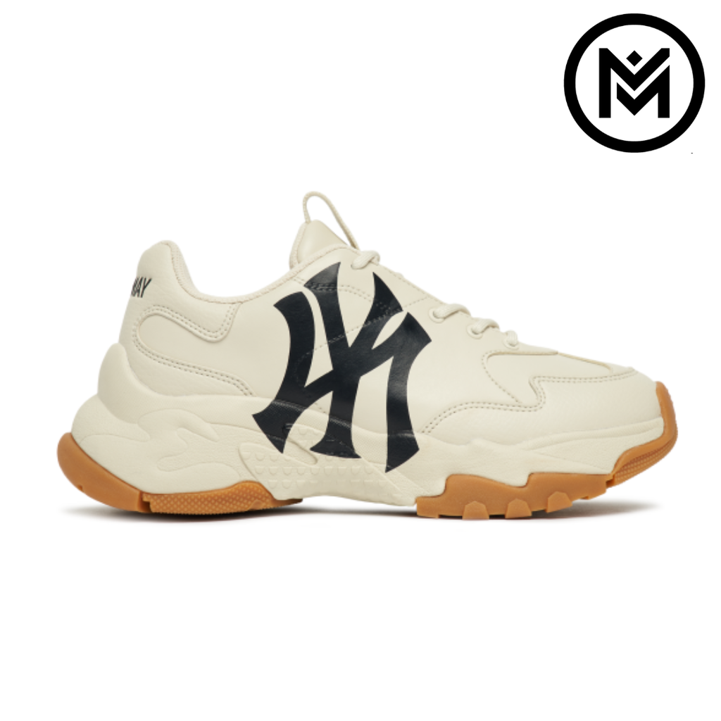 Áo thun MLB Monogram Mega Logo New York Yankees White 31TSM213150W   Sneaker Daily