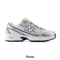 New Balance 740 