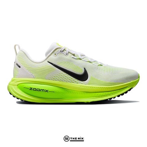 Nike Women's Vomero 18 White Electric Green