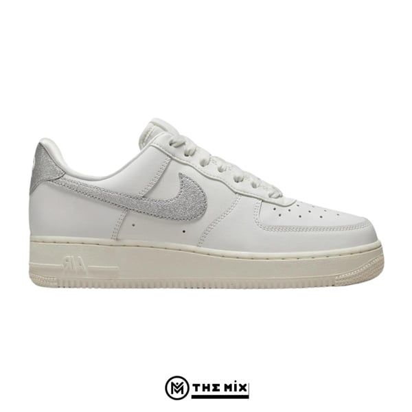 Nike Air Force 1 Low Silver Swoosh