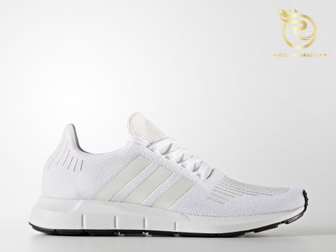 Giày Adidas Swift Run 