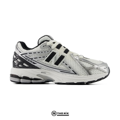 New Balance 1906 ‘Silver Metallic Black’