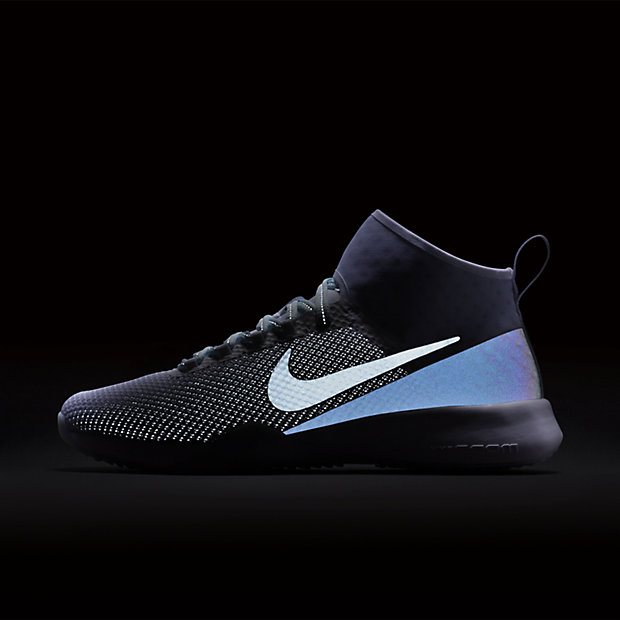 Nike Air Zoom Strong 2 Reflect – Suplo Sportswear