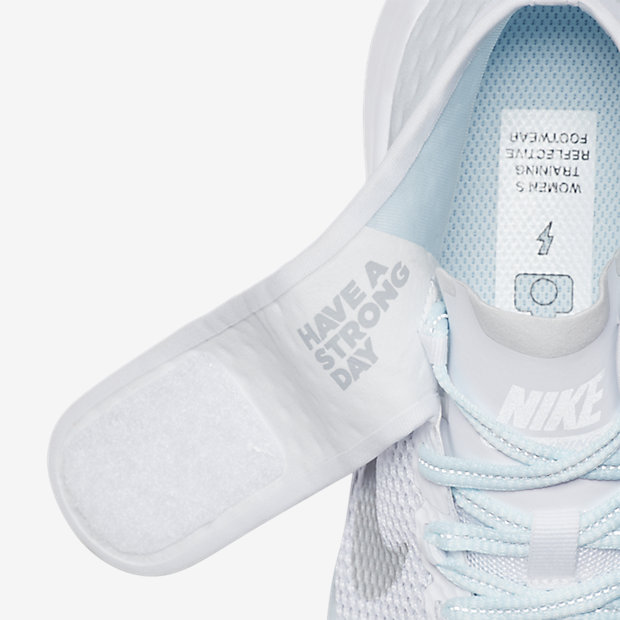Nike air zoom strong 2 reflect 2025
