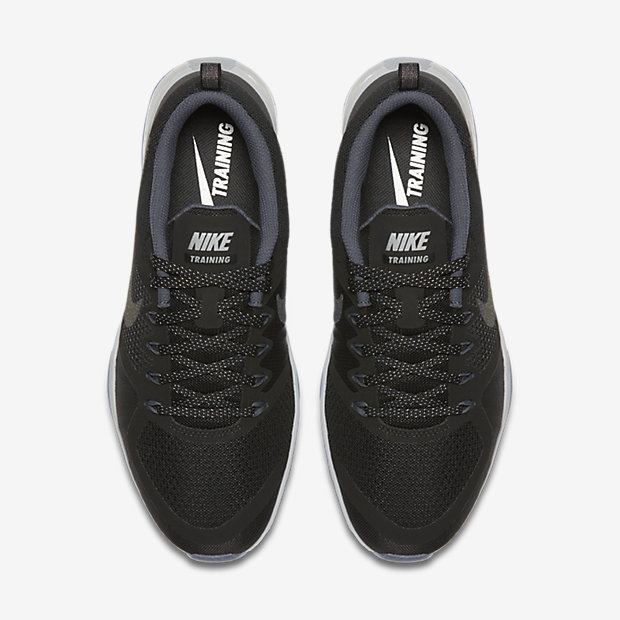 nike training run jump cut