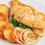 Cá chẽm tẩm bột chiên sốt tỏi chanh