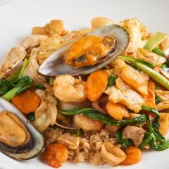Cơm chiên hải sản