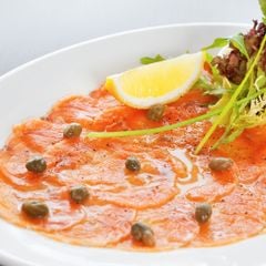 Cá hồi xông khói kiểu Ý
