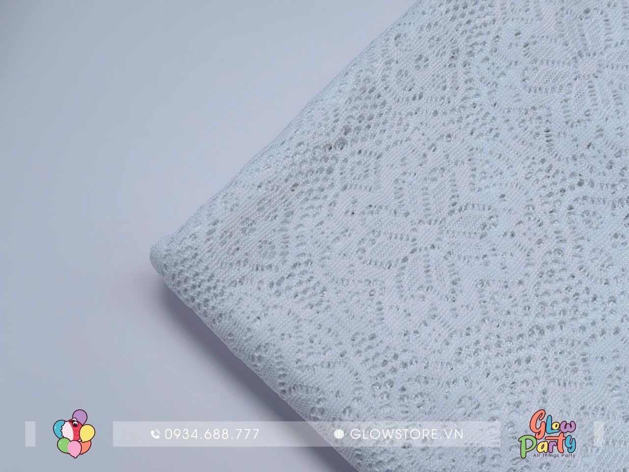 Khăn trải bàn - Ren trắng