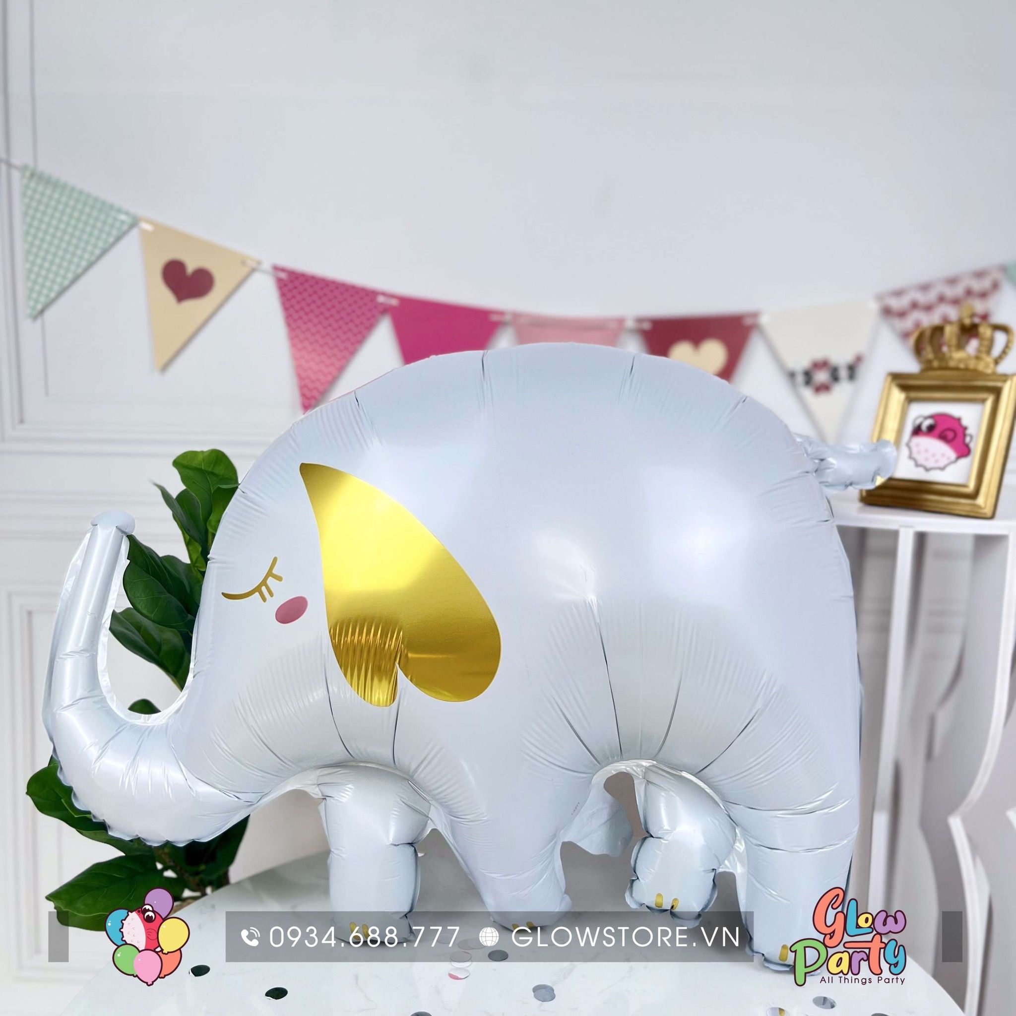 Bóng nhôm Voi trắng