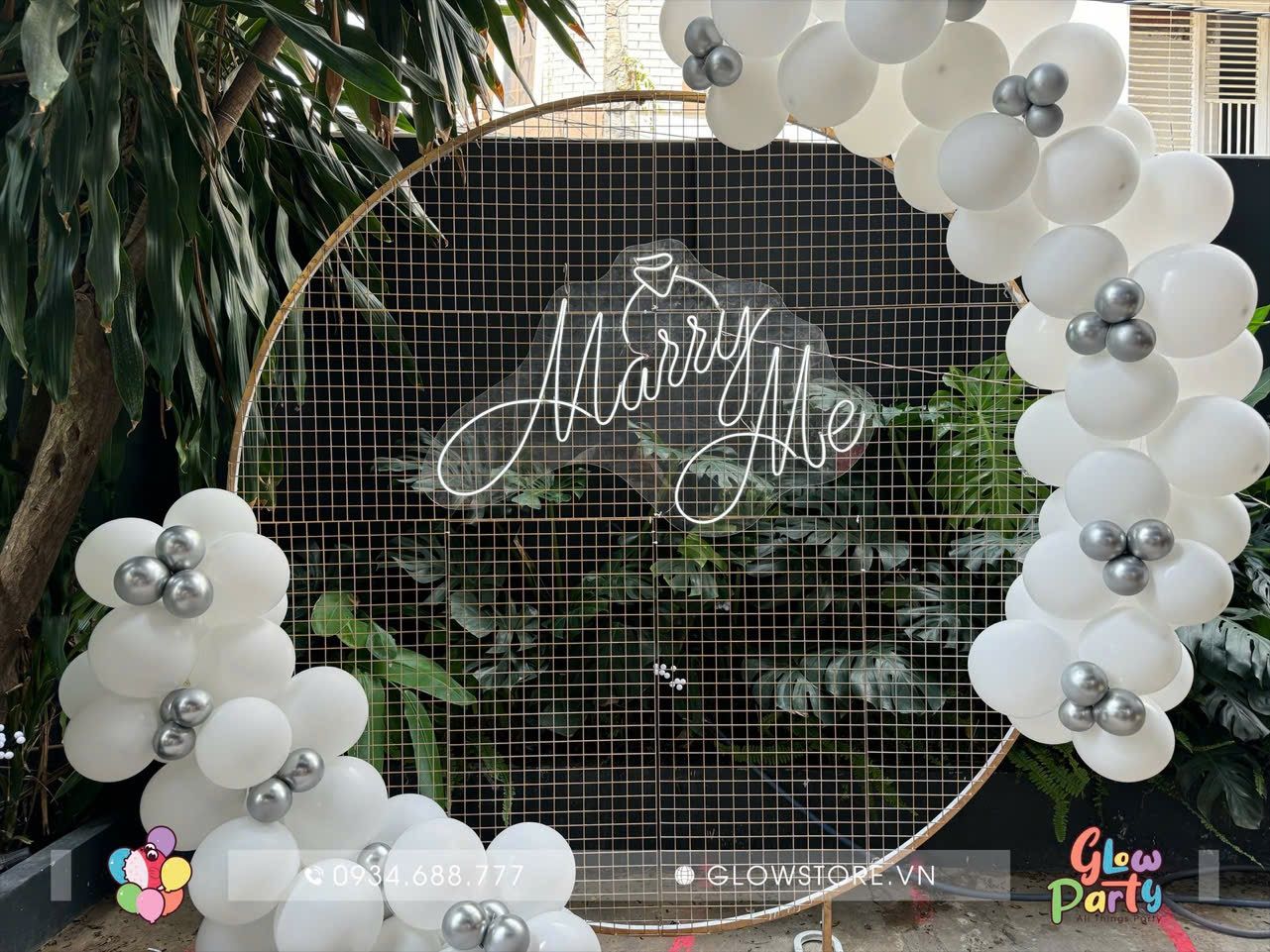 Chữ đèn LED neon - trắng - Marry Me