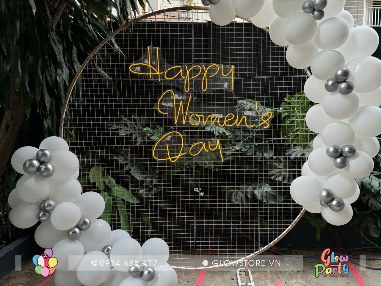 Chữ đèn LED neon - Vàng - Happy Women's Day
