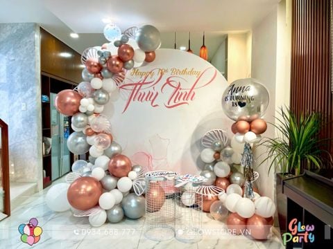 Trang trí sinh nhật khách hàng (1) 