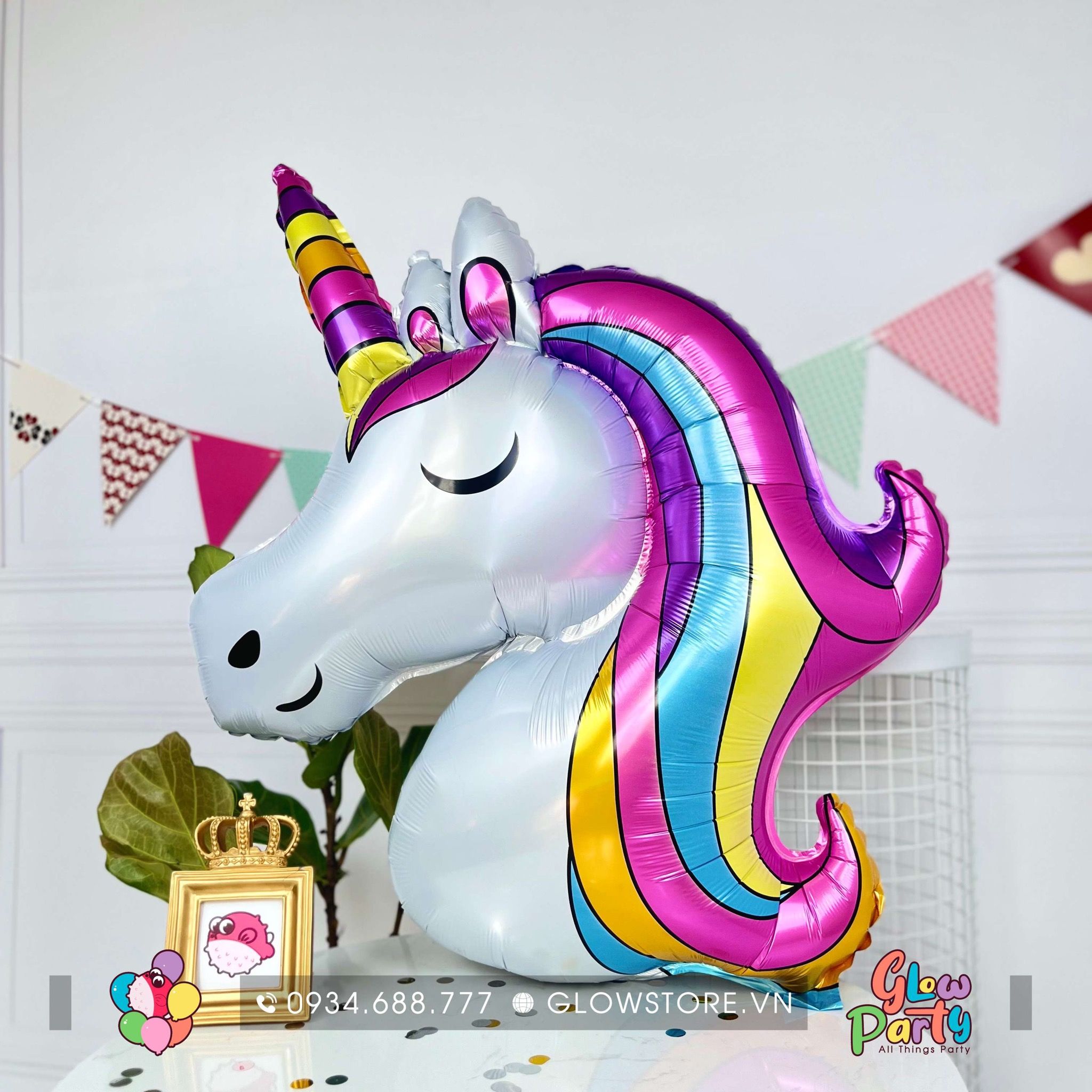 Bóng nhôm Unicorn nhắm mắt