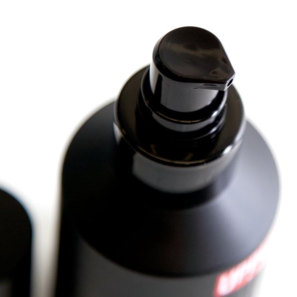 Kem dưỡng râu Uppercut Deluxe Beard Balm - 100 ml