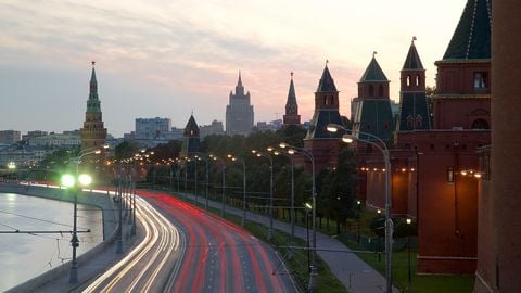 Du lịch Nga: Matxcova - St. Petersburg