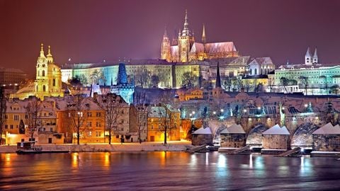 Du xuân Tết Canh tý 2020 tại Đông âu: Séc - Áo - Hungary