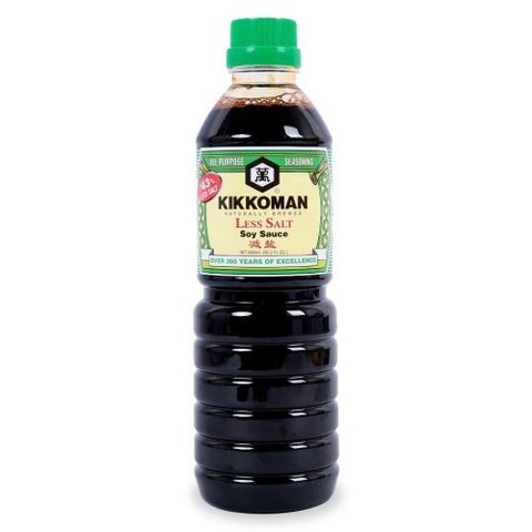  NƯỚC TƯƠNG ÍT MUỐI 43 % HIỆU KIKKOMAN 600ML 