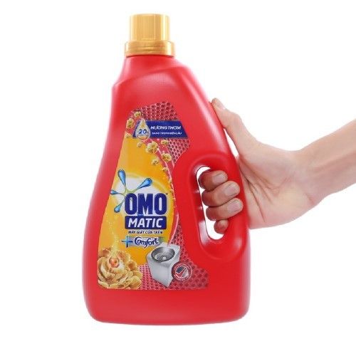  NƯỚC GIẶT OMO MATIC COMFOR TINH DẦU THƠM CỬA TRÊN CHAI 2.3KG 