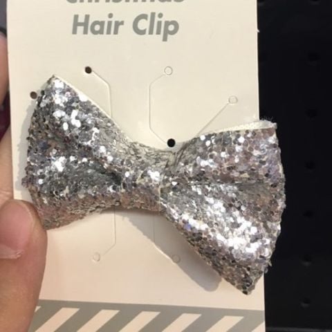  CÀI TÓC HÌNH NƠ 3 MÀU 