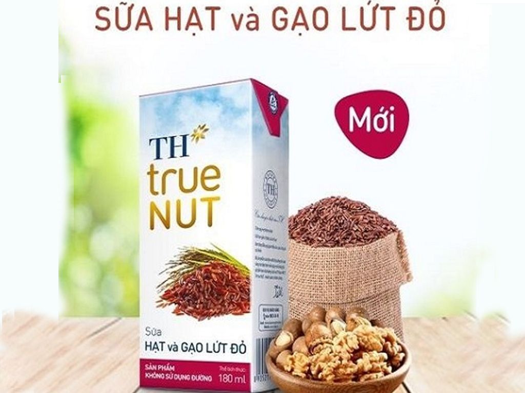  SUA HAT VA GAO LUT TH TRUE NUT 180ML 4HOP/LOC 