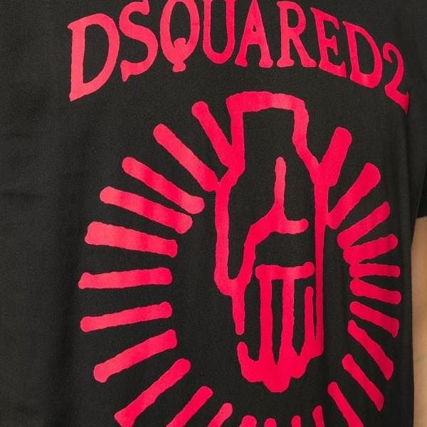 T-shirt Dsquared2 Đen Họa Tiết Đỏ