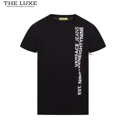  T-shirt Versace Đen Chữ Trắng 