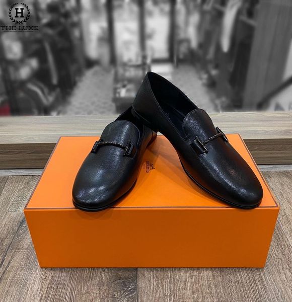 Loafer Hermes Saga Đen Khóa Đen