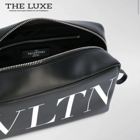  Washbag Valentino Đen Chữ VLTN Trắng 