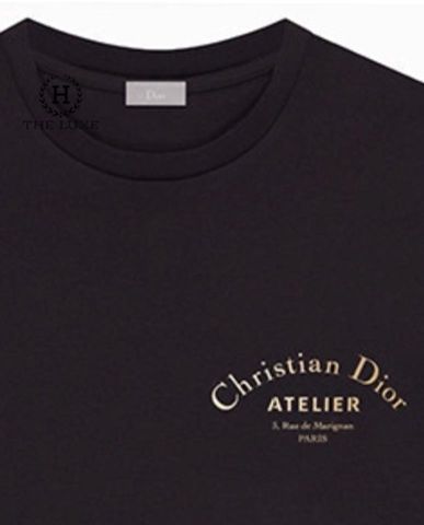  T - Shirt Dior đen chữ vàng ngực 