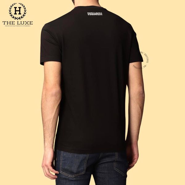 T-shirt Dsquared2 đen hoạ tiết độc đáo