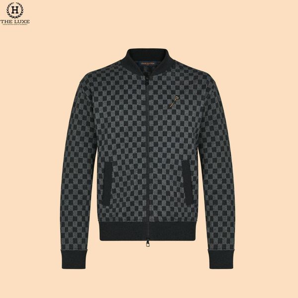 Áo khoác len Louis Vuitton đen ghi vân damier móc khóa