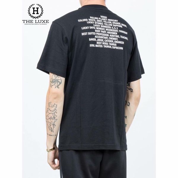 T-shirt Vetements đen logo trắng ngực