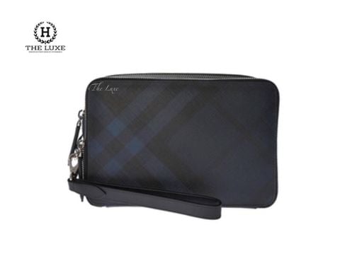  Clutch Burberry Cormac Double Zip đen xanh 