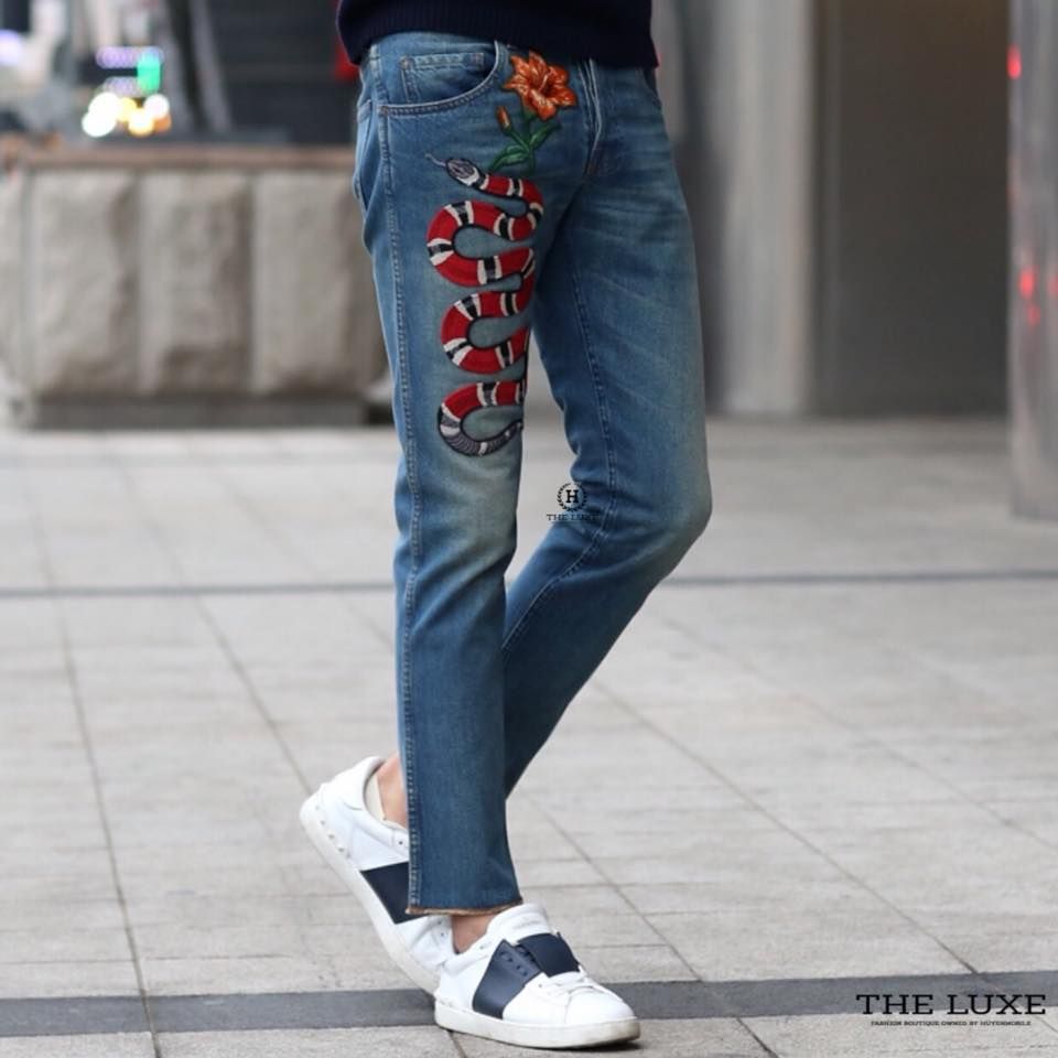 Jeans Gucci Xanh Họa Tiết Rắn Hoa Thêu Limited