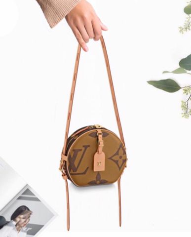  Túi nữ Louis Vuitton Sac Boite Chapeau Souple vân mono nâu vàng 