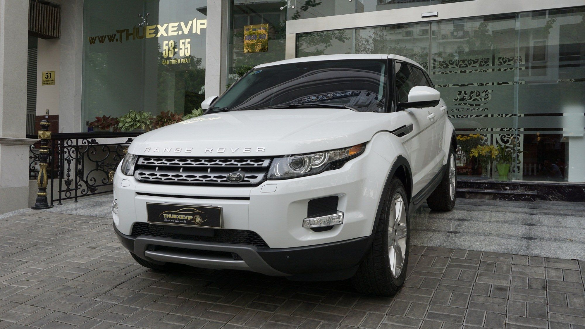 LAND ROVER EVOQUE - WHITE