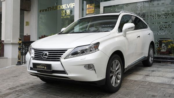 Lexus Rx350 VIP car rental in HCM City - thuexe.vip