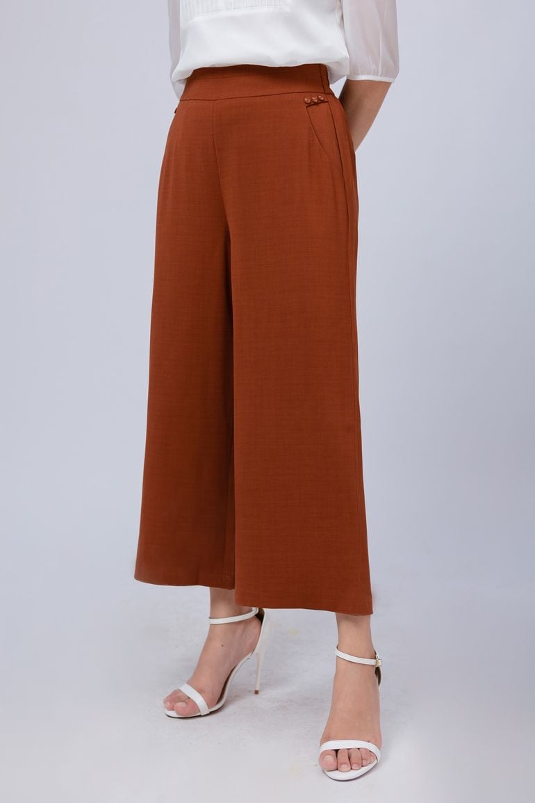 QUẦN CULOTTES PHỐI NÚT 9152 – Thời Trang Đan Châu