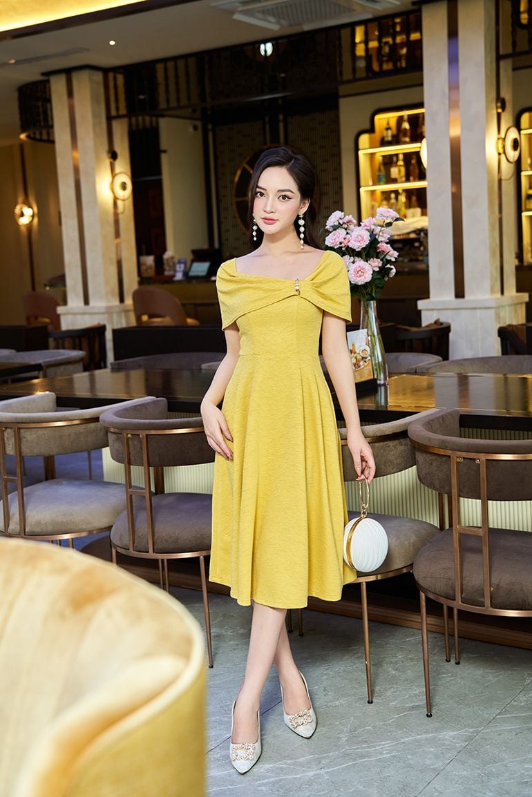  ĐẦM TIỆC NGỌC TRAI SANG TRỌNG 3483 