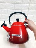 ẤM ĐUN NƯỚC LE CREUSET