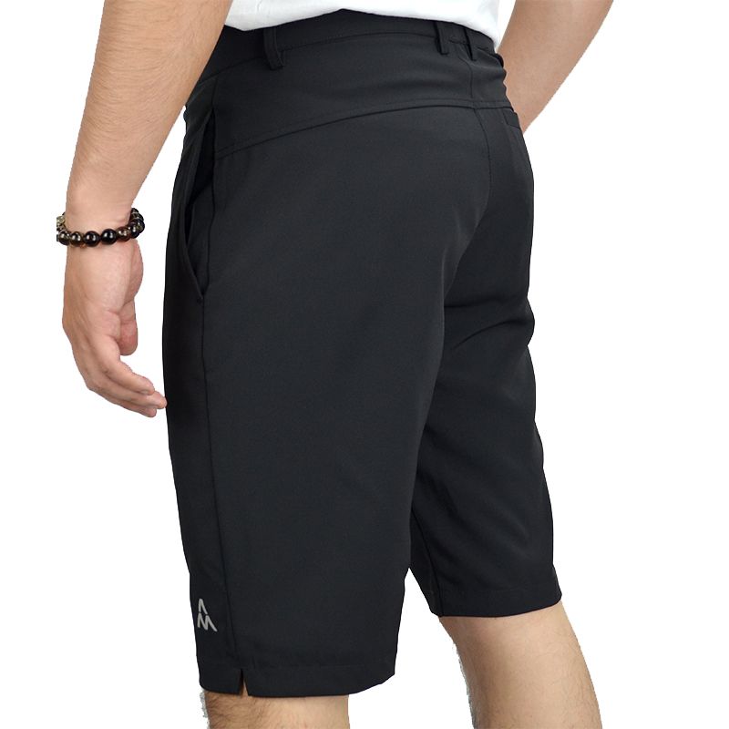 Quần short golf AM nam đen SG04