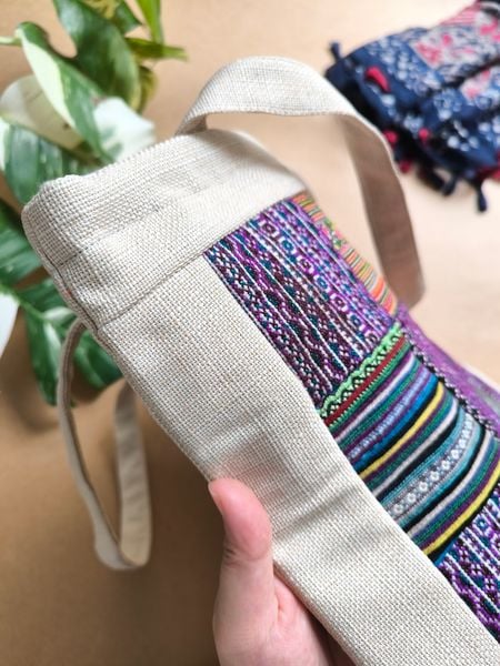  Túi thổ cẩm thêu tay 